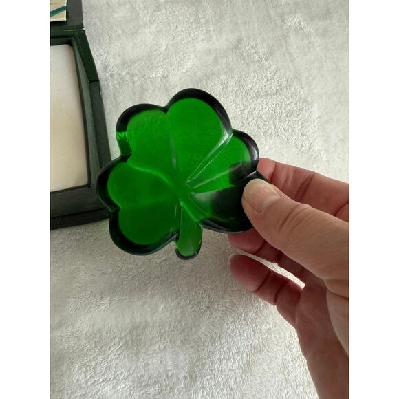 Vintage 2002 Roman Inc. An Irish Blessing Green Glass Shamrock Original Box - Picture 3 of 6